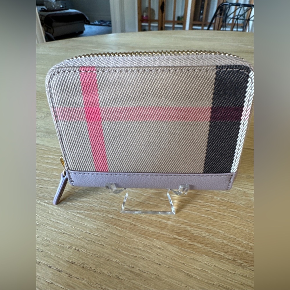 NWT Burberry Mini Check compact zip wallet - Picture 3 of 8